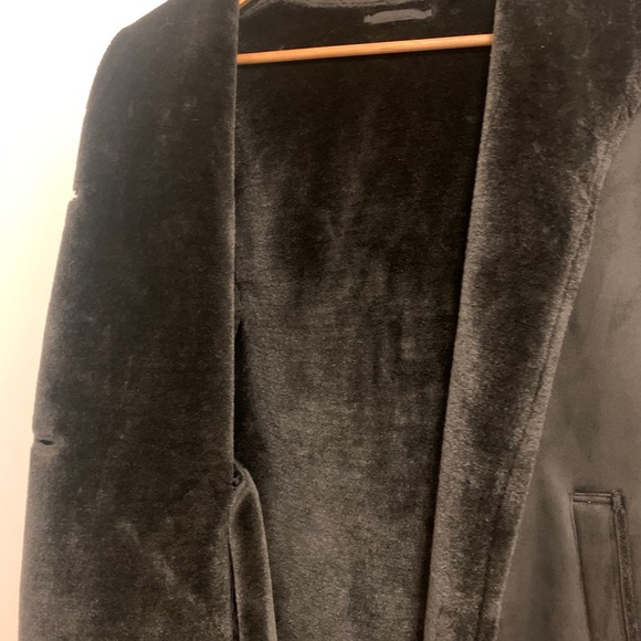 Uniqlo Coat size S - Picture 5 of 5